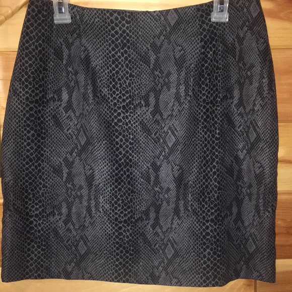 Reptile print skirt - Picture 1 of 2